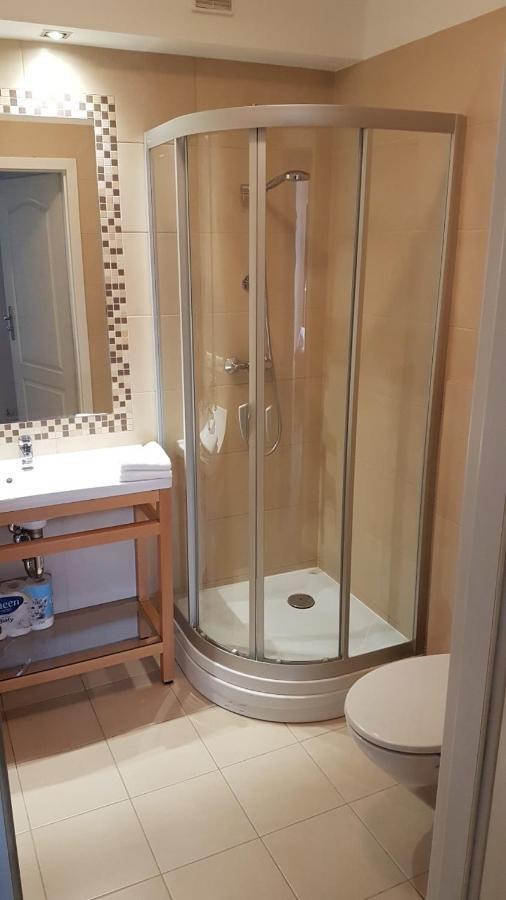 Domotel Aleje Jerozolimskie Apartment